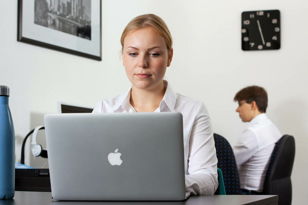 blogguru baut Partnerschaften auf.